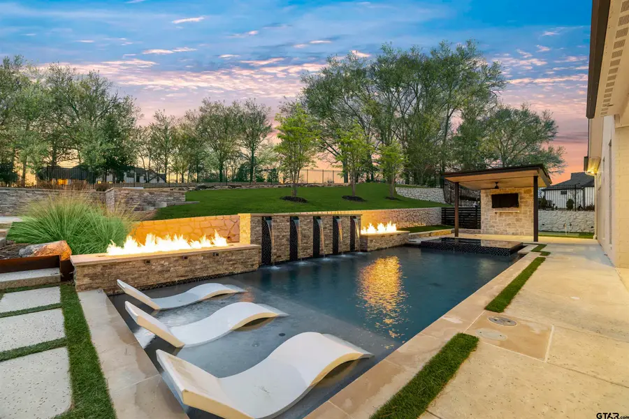 2432 Bellview Circle, Tyler, TX 75703 - Image #3