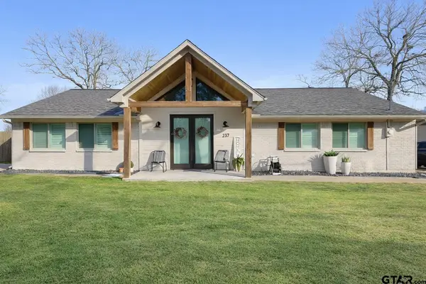 237 Hideaway Ln, Hideaway, TX 75771