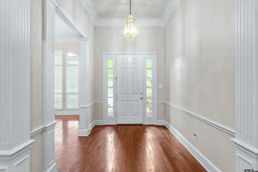 3670 Canyon Creek Cir., Tyler, TX 75707 - #3