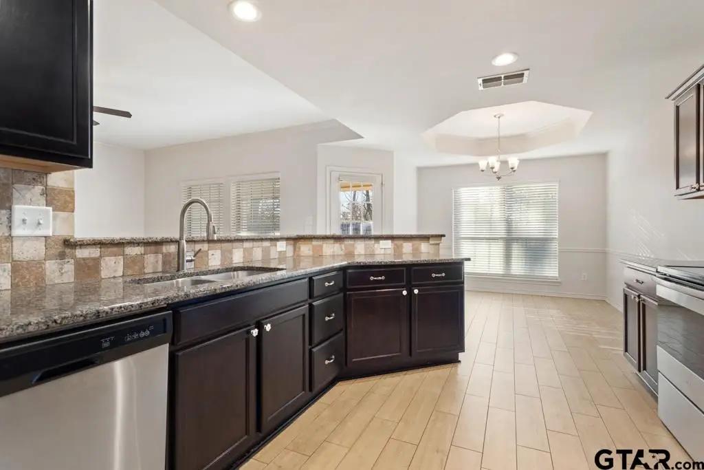 815 E Grande Blvd. #d104, Tyler, TX 75703 - #1