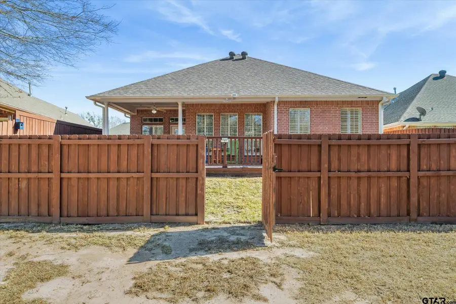 5608 Hollybrook Dr, Tyler, TX 75703 - #3