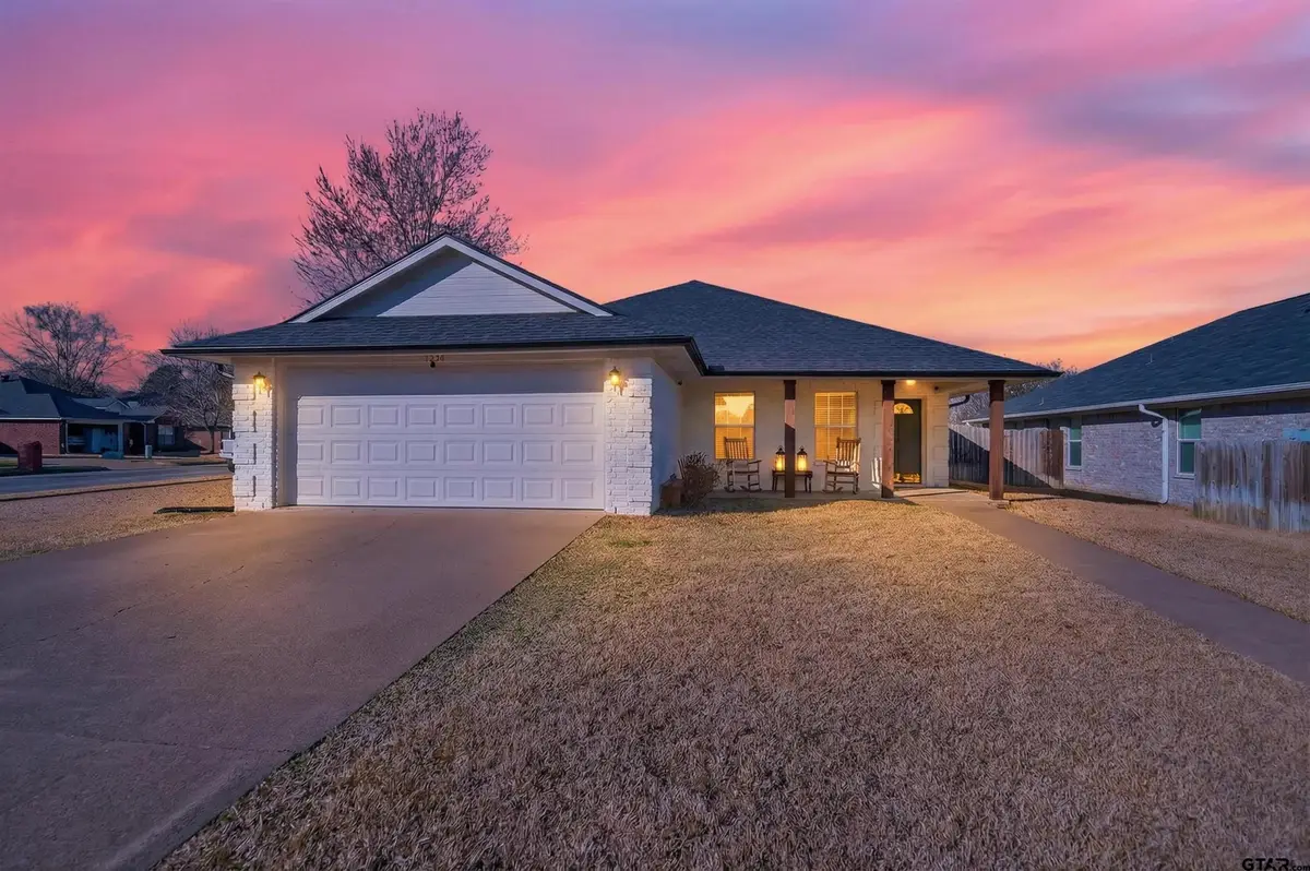 7032 La Hacienda, Flint, TX 75762 - #1