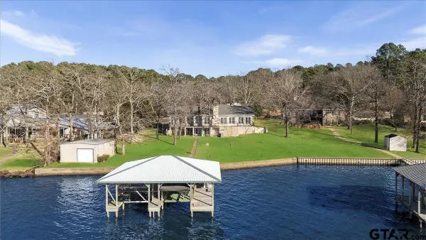 20520 Clear Water Circle, Flint, TX 75762