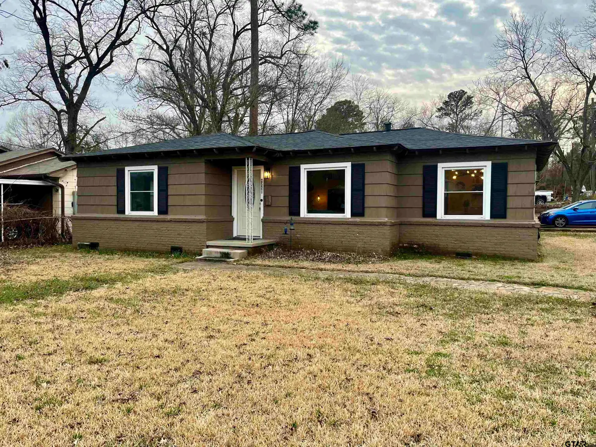 2521 Sunnybrook, Tyler, TX 75701 - #1