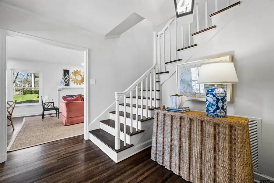 2318 S Chilton Ave, Tyler, TX 75701 - #2