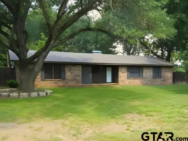 1307 E Main Street, Whitehouse, TX 75791 - #1