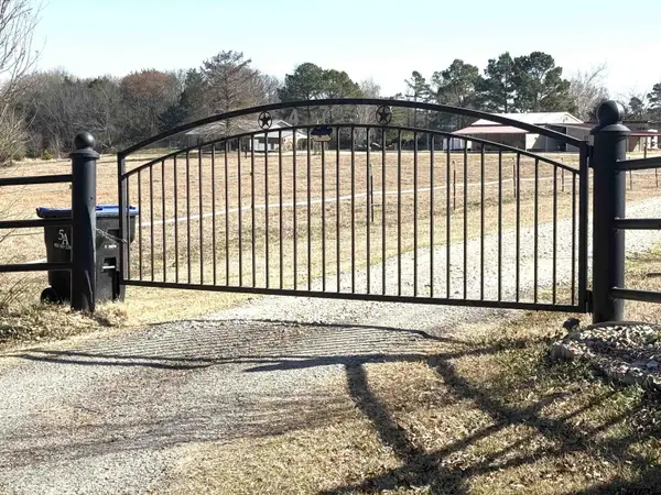 473 SE CR 3370, Winnsboro, TX 75494