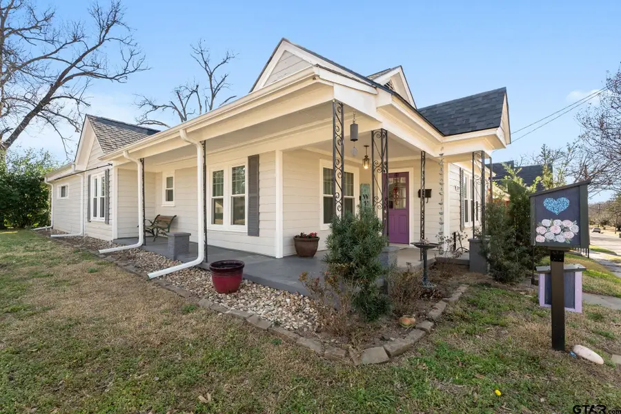 319 E 1st Street, Tyler, TX 75701 - #3