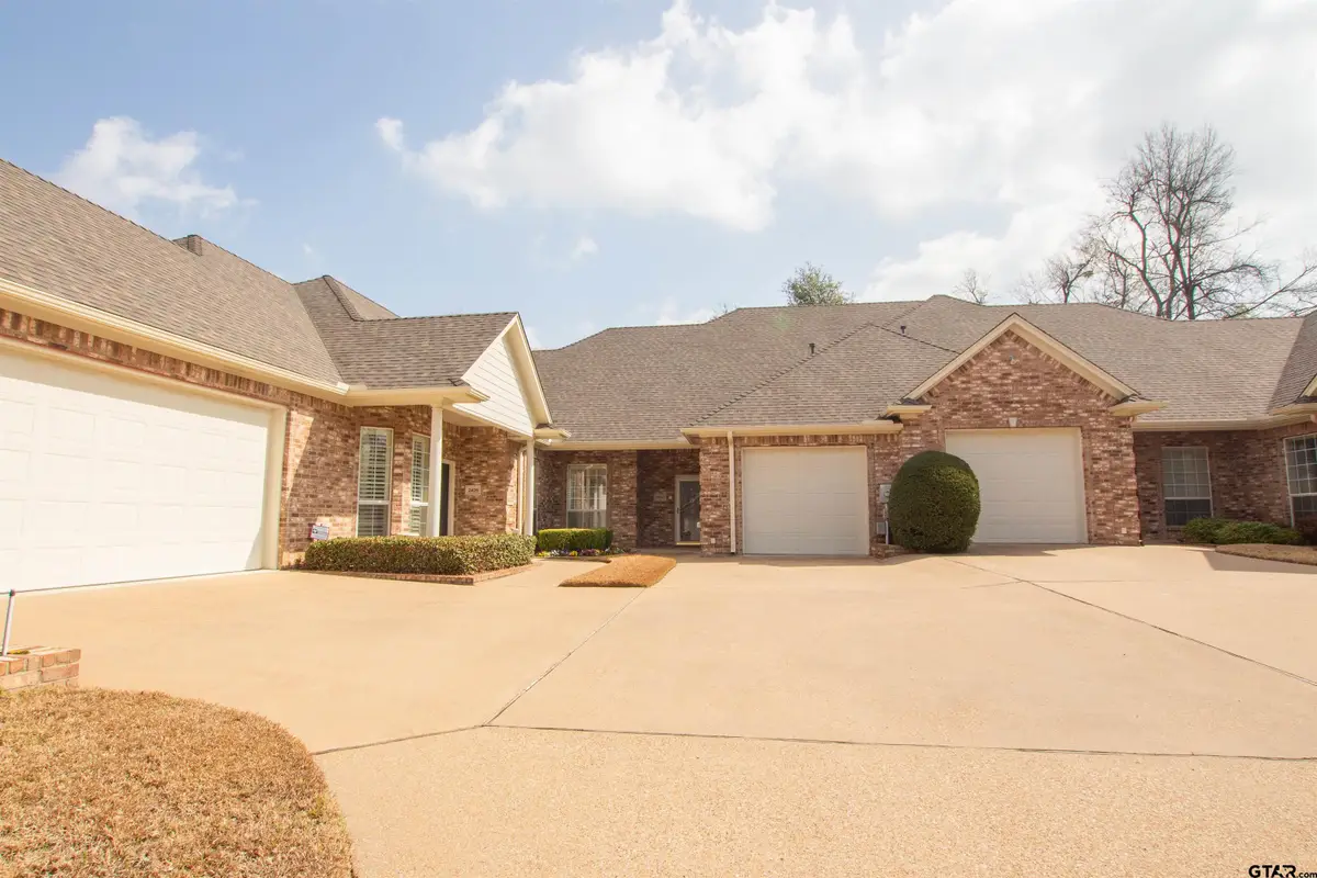 2430 Dietz Ln, Tyler, TX 75701 - #1