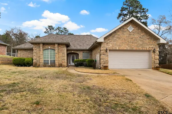 102 Dogwood Circle, Daingerfield, TX 75638
