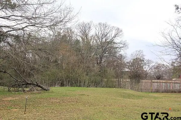 111 Palomita Cove, Athens, TX 75752