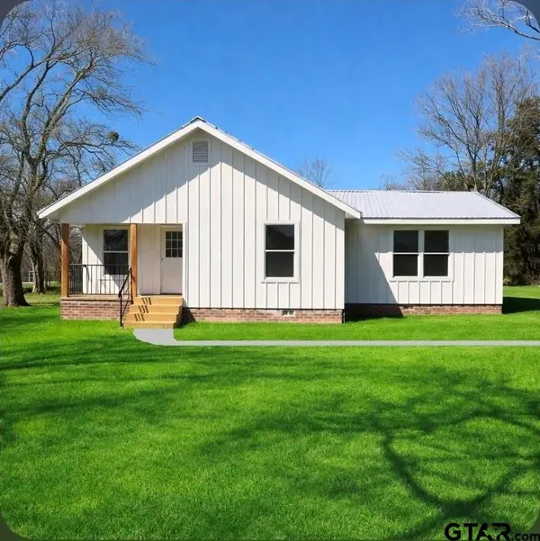 2942 FM 859, Edgewood, TX 75117