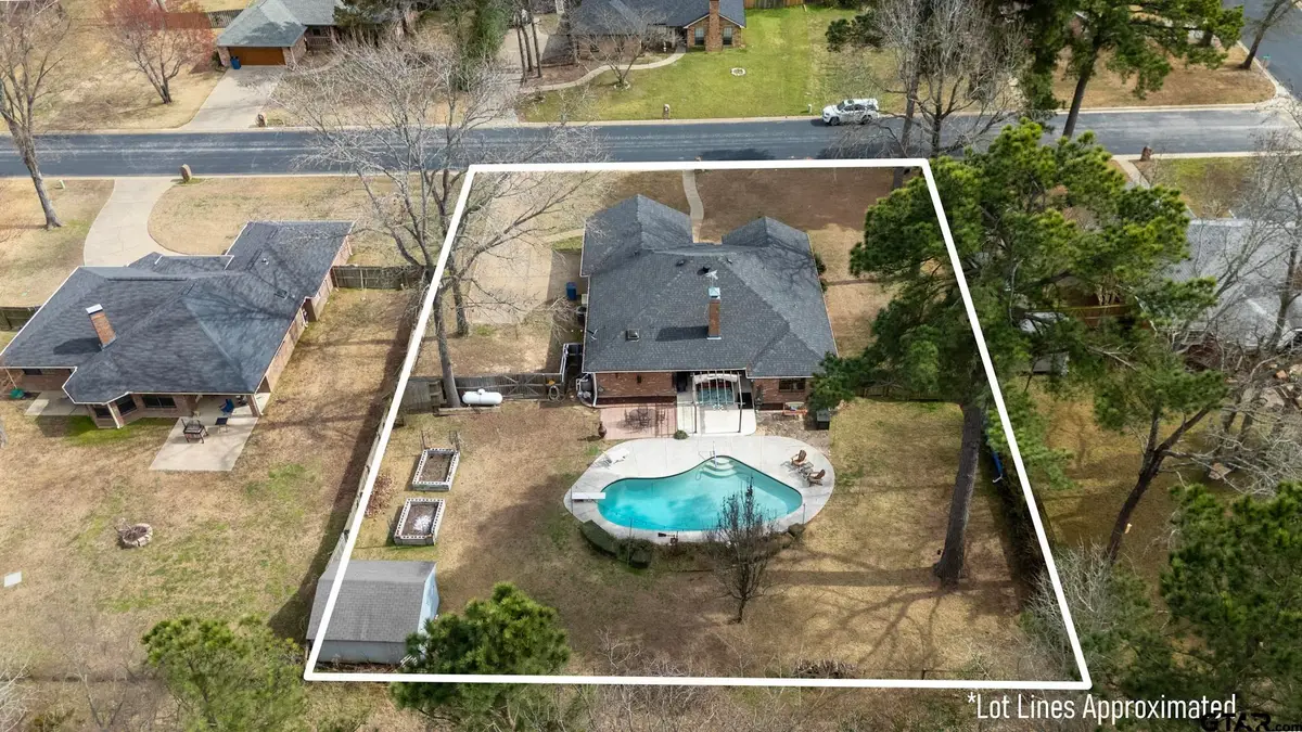 703 Kickapoo, Chandler, TX 75758 - #1