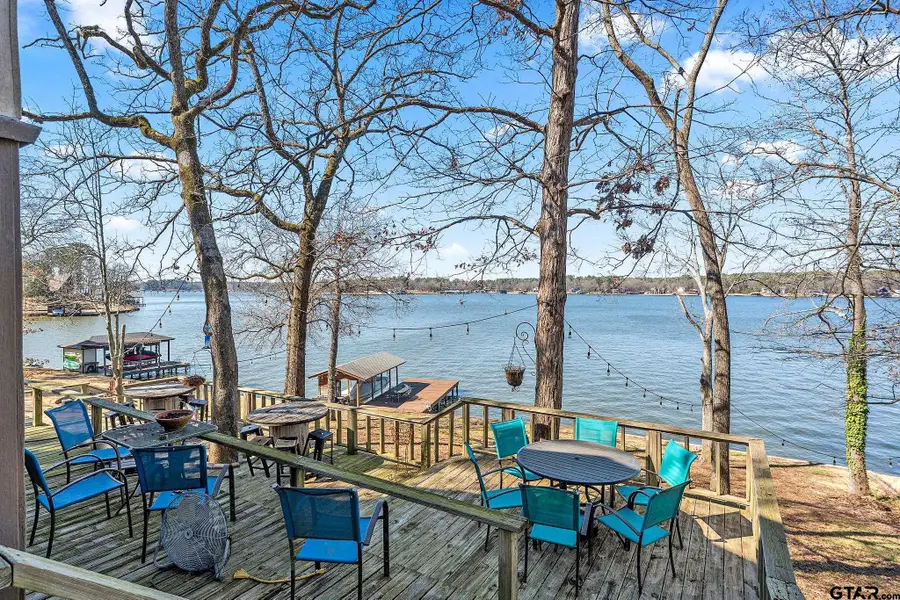 305 South Park Rd, Scroggins, TX 75480 - #2