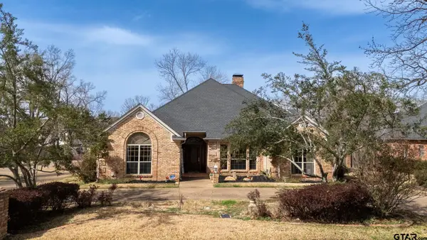 6609 Hollytree Cir, Tyler, TX 75703