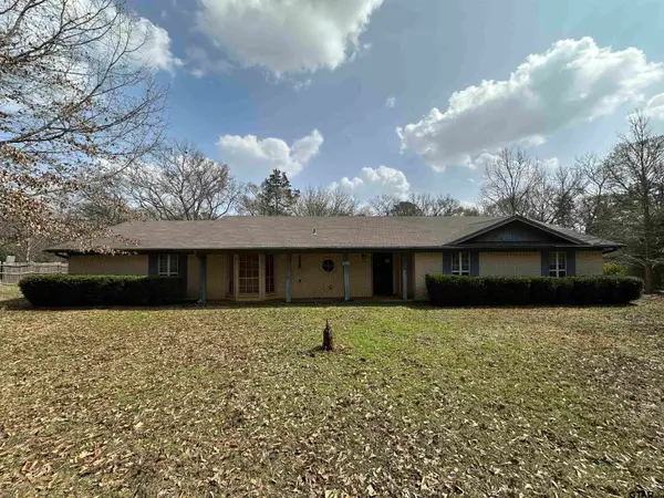 957 W FM 23, Rusk, TX 75785