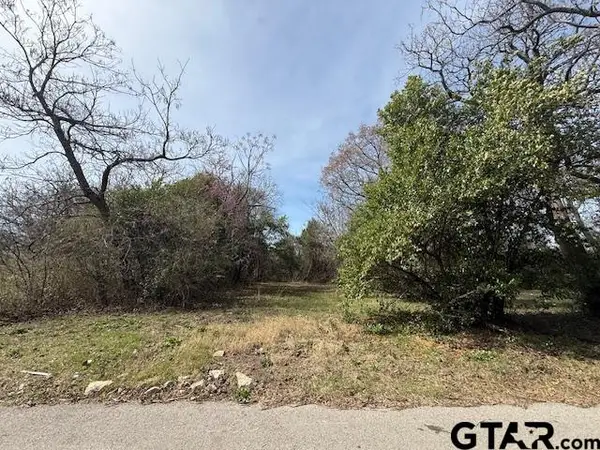 867 Clark St., Tyler, TX 75701