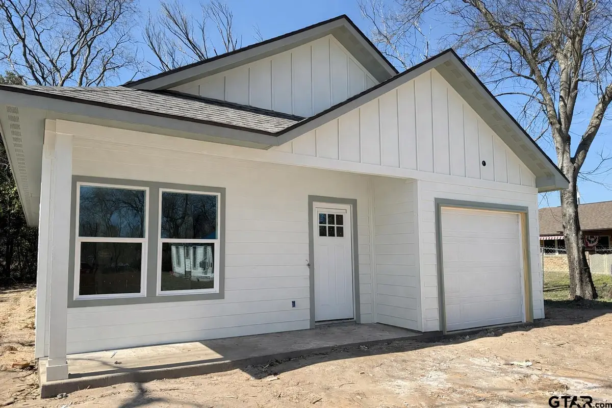 407 Carter, Sulphur Springs, TX 75482 - #1