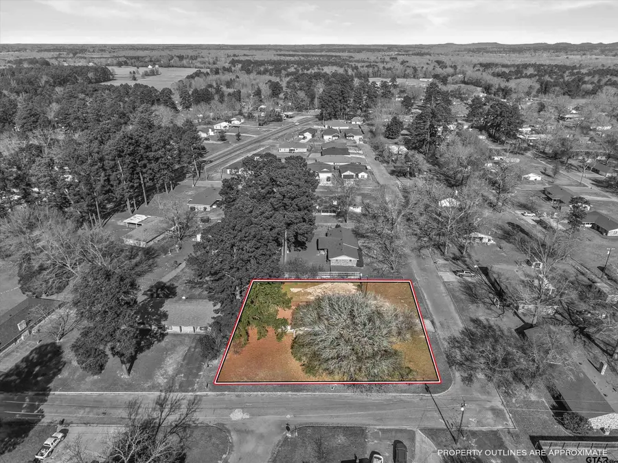 175 Stevens St., Gilmer, TX 75645 - #2