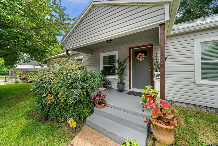 118 W Carolina Street, Palestine, TX 75801 - #2