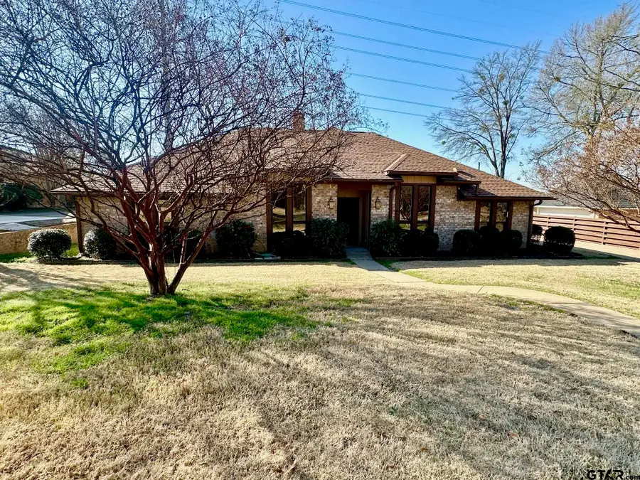 607 Hampton Hill Dr, Tyler, TX 75703 - #2