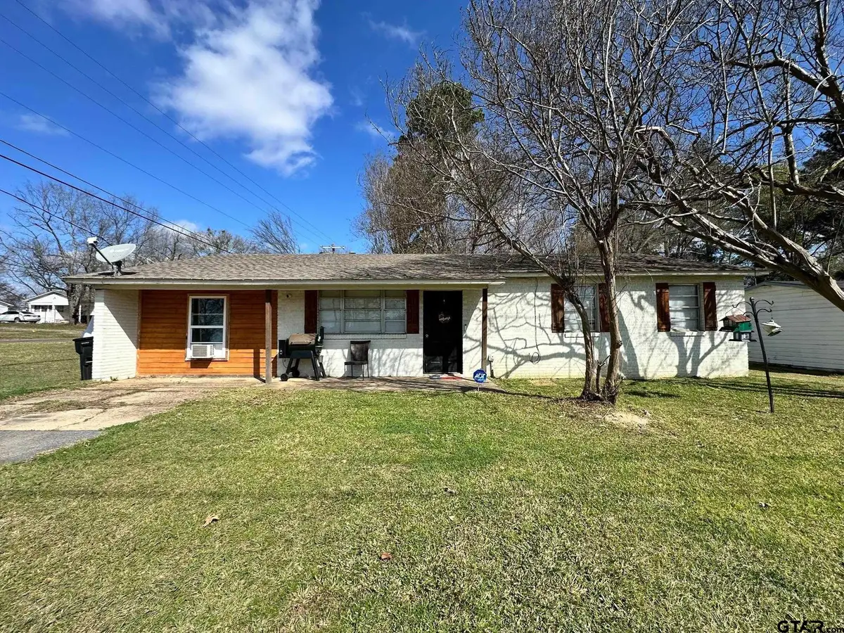 2601 E George Richey Rd, Longview, TX 75605 - #1