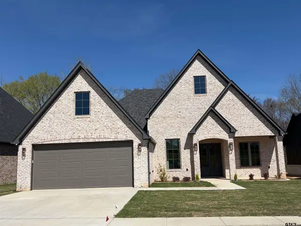 15083 Sweet Springs Dr, Tyler, TX 75703