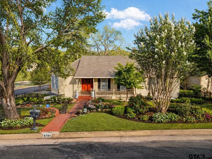 3700 Lake Vista Cir., Tyler, TX 75707 - #2