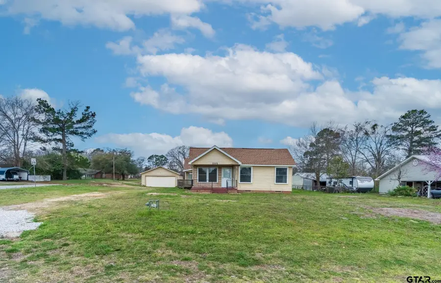 2202 CR 1125, Tyler, TX 75704 - #2