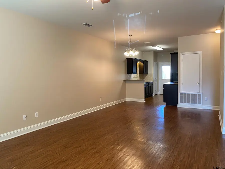 319/321 Princess Place, Tyler, TX 75704 - #2