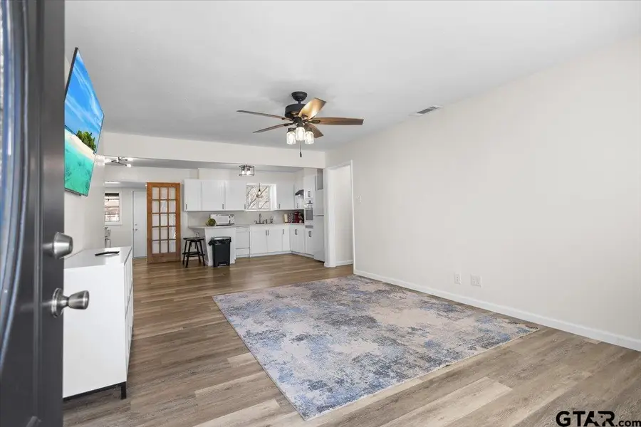 213 Southview Drive, Henderson, TX 75654 - #2