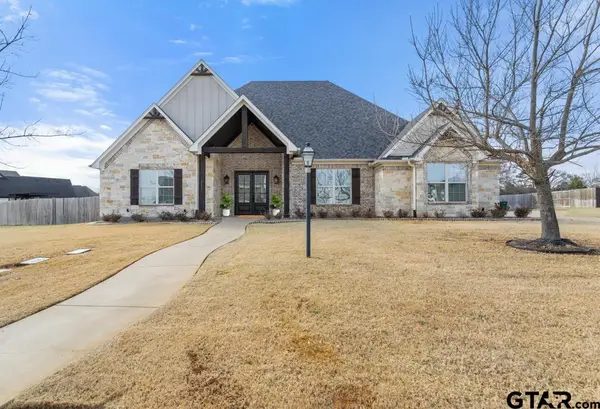 20246 Deer Hollow Dr, Bullard, TX 75757