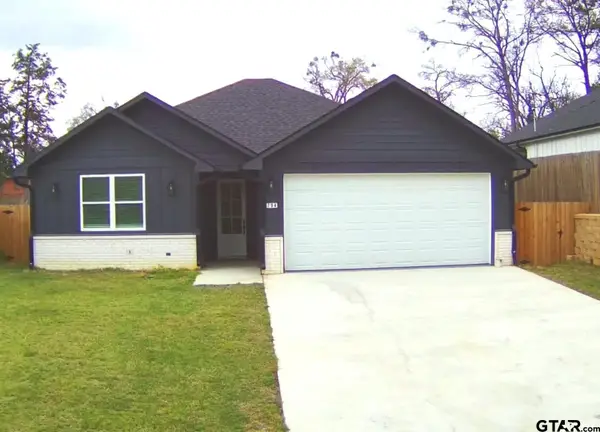 794 KAUFMAN, Gilmer, TX 75644