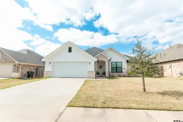 11462 Lindsey Garden Dr, Tyler, TX 75709