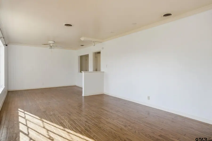 2200 Airline Drive, Tyler, TX 75701 - #3