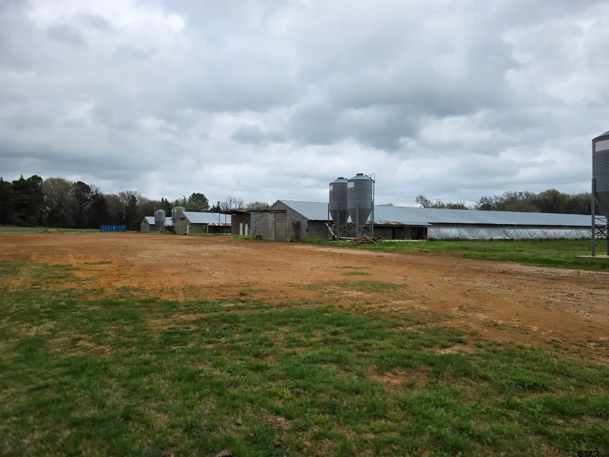 1886 Opossum Rd, Pittsburg, TX 75686 - #1