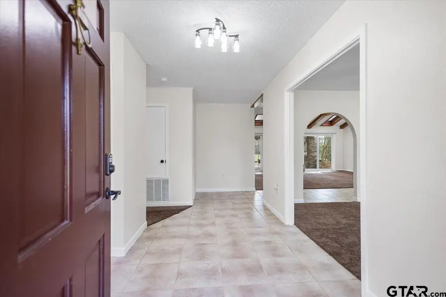 2320 Grangeway Rd, Marshall, TX 75672 - #3