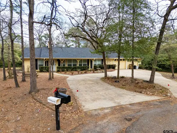 138 GREEN KNOLL, Holly Lake Ranch, TX 75765