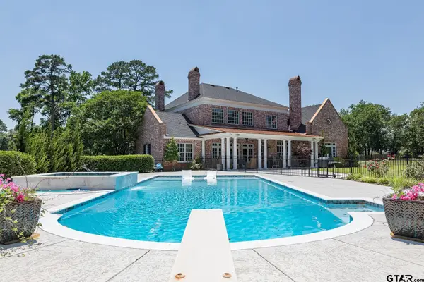 902 E South Street, Lindale, TX 75771