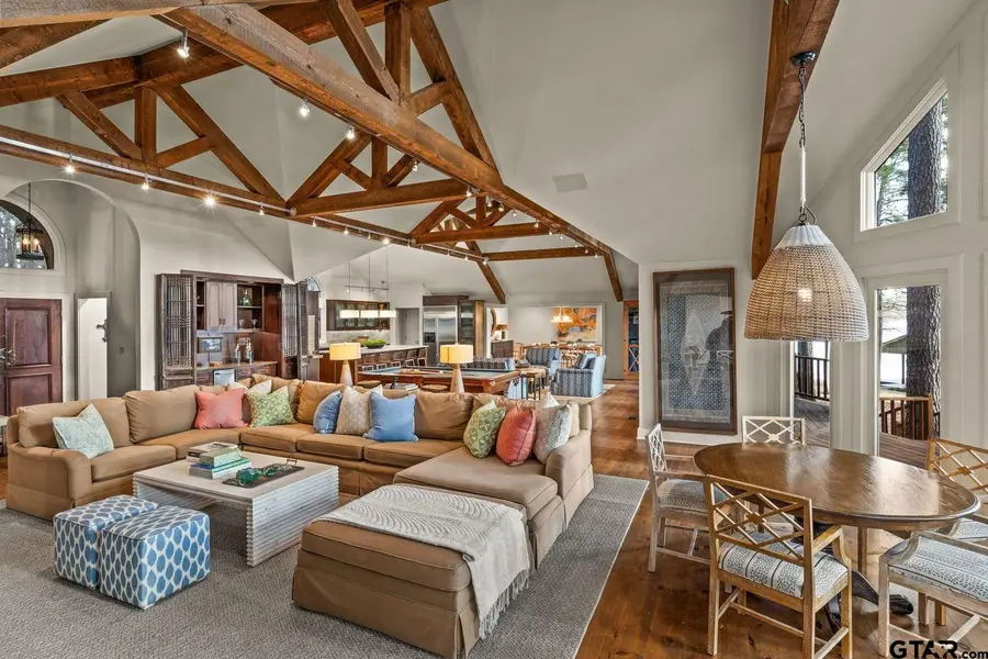 608 E Eagle Point Drive, Mount Vernon, TX 75457 - #2