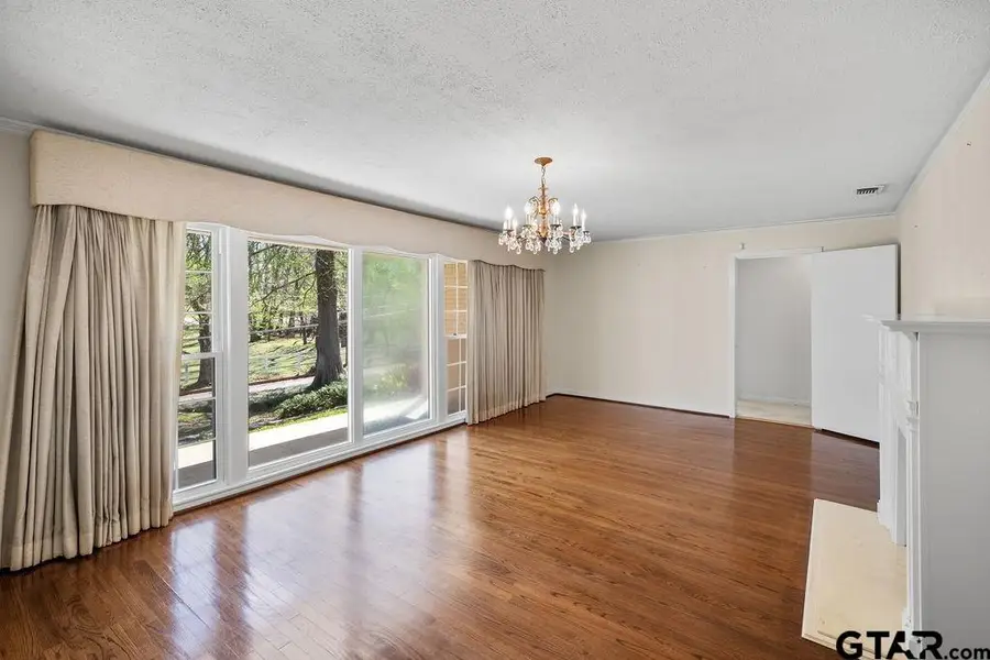 2715 Robertson, Tyler, TX 75701 - #3