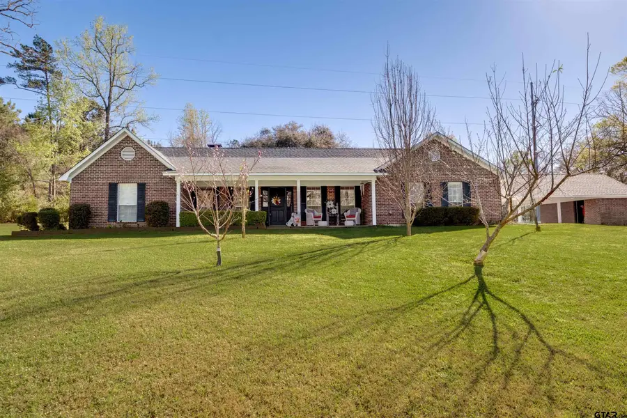 312 Southhill Rd, Palestine, TX 75801 - #2