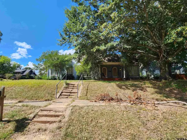 101 N Alabama St, Troup, TX 75789