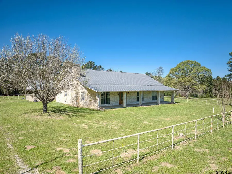 1162 An County Road 179, Elkhart, TX 75839 - #2