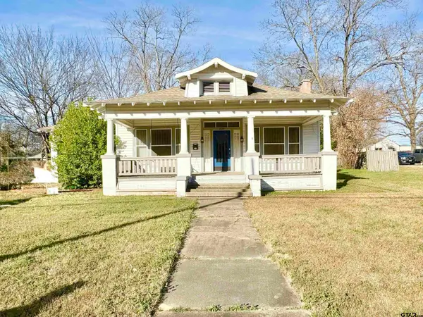 228 N TEXAS, Pittsburg, TX 75686