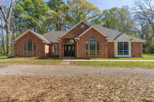 13882 Meadow Ln., Flint, TX 75762