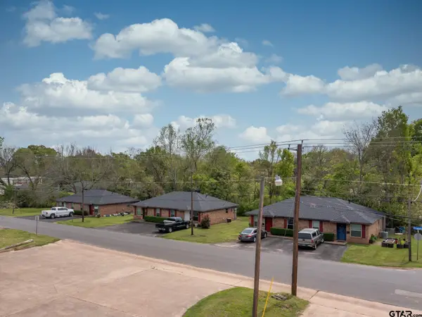 601-611 Canada Street, Jacksonville, TX 75766