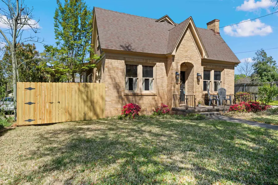 315 Mockingbird Ln., Tyler, TX 75701 - #3