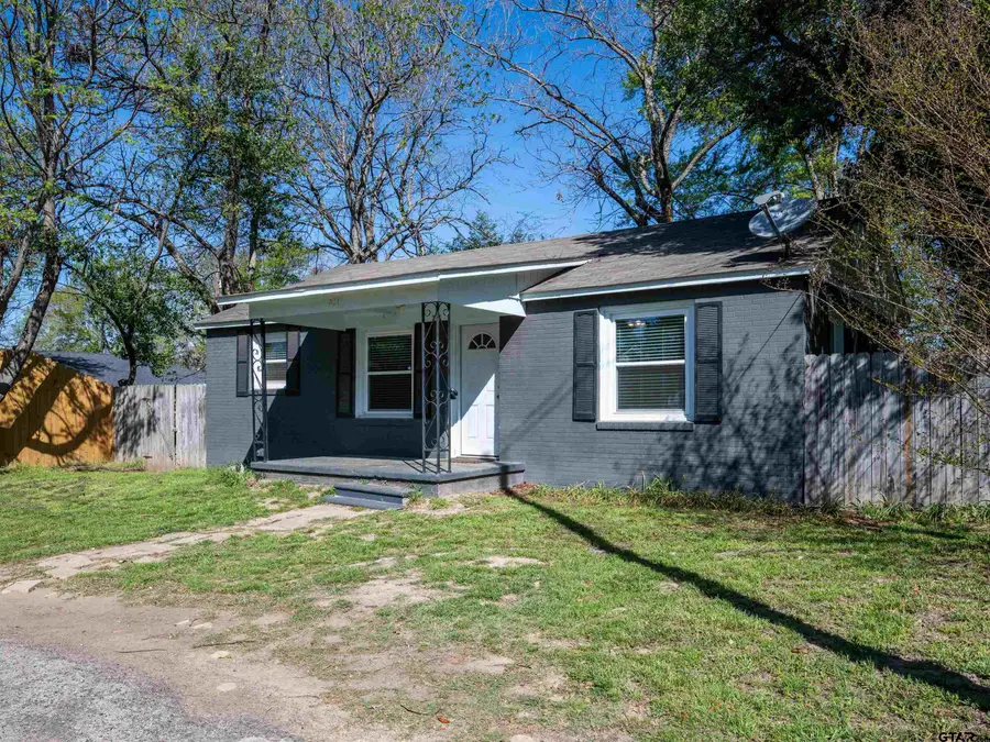311 Braziel St., Lindale, TX 75771 - #3