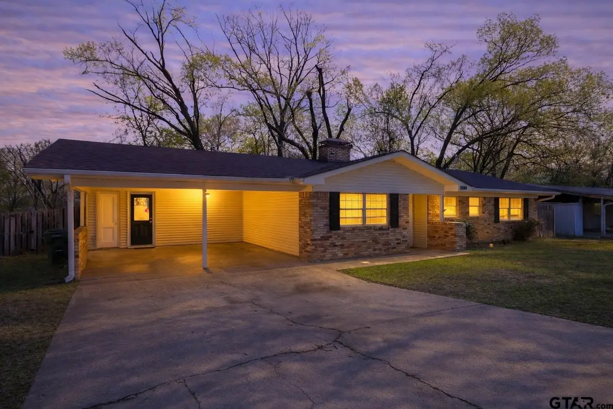 2114 Woodhaven, Tyler, TX 75701 - #1